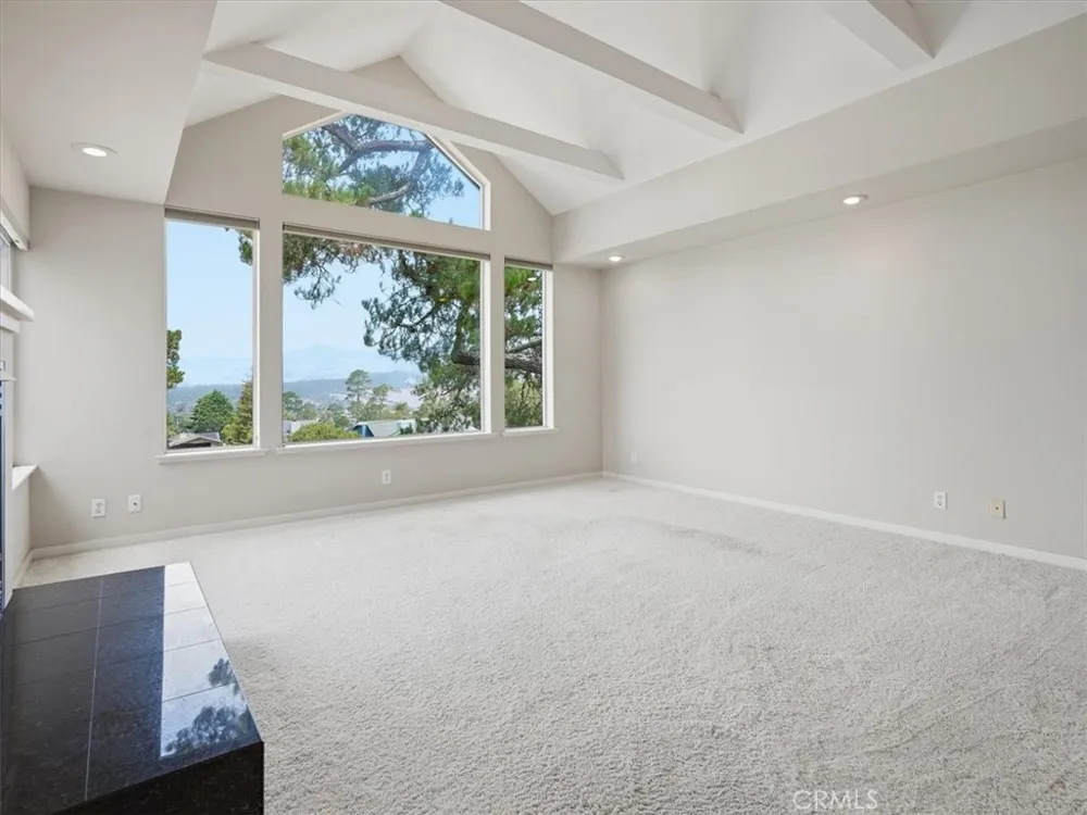 2770 Holden Cambria, CA 93428
