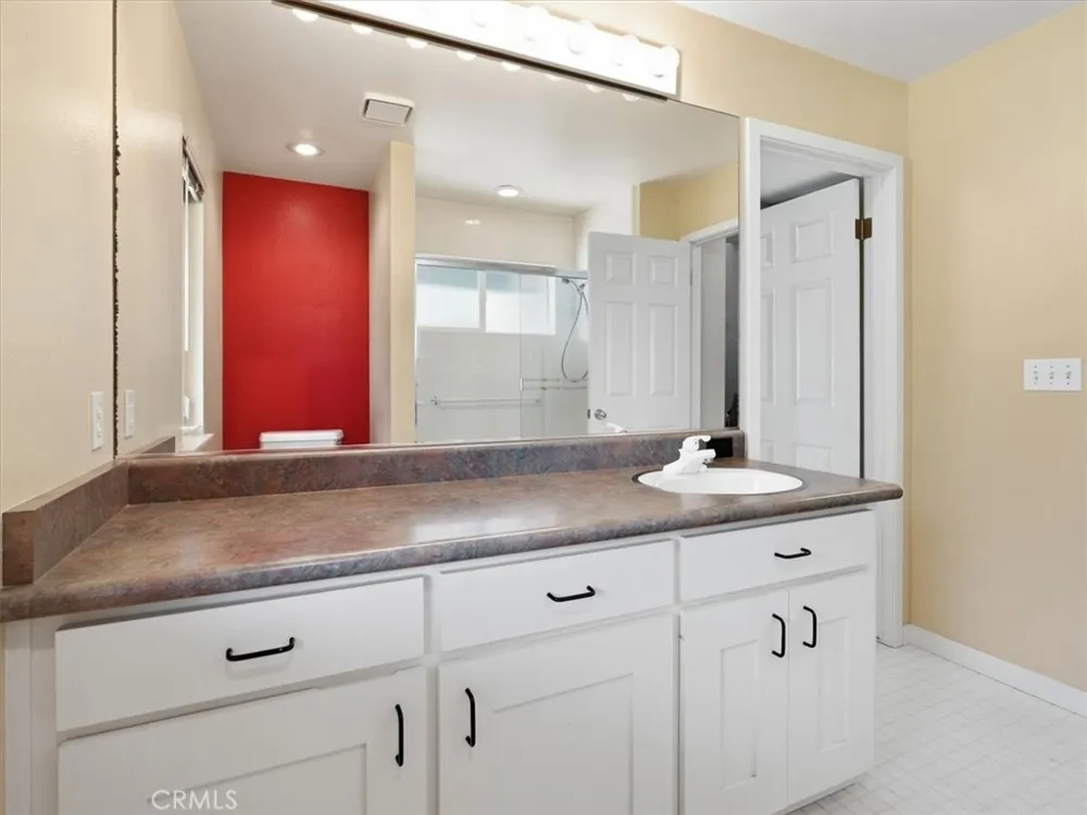 2770 Holden Cambria, CA 93428