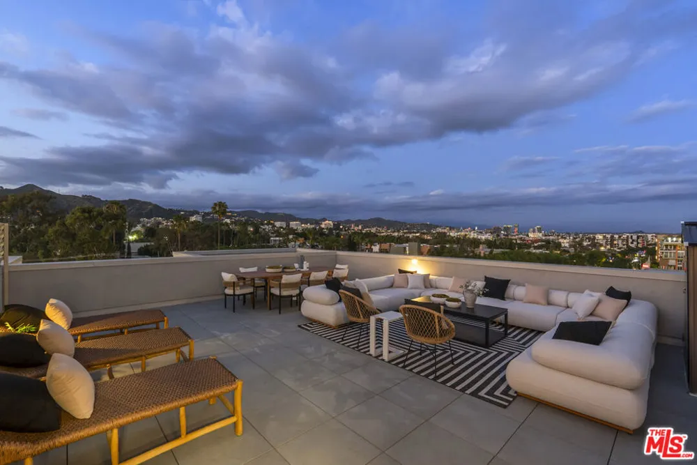 7428 Santa Monica Boulevard #PH 505 West Hollywood, CA 90046