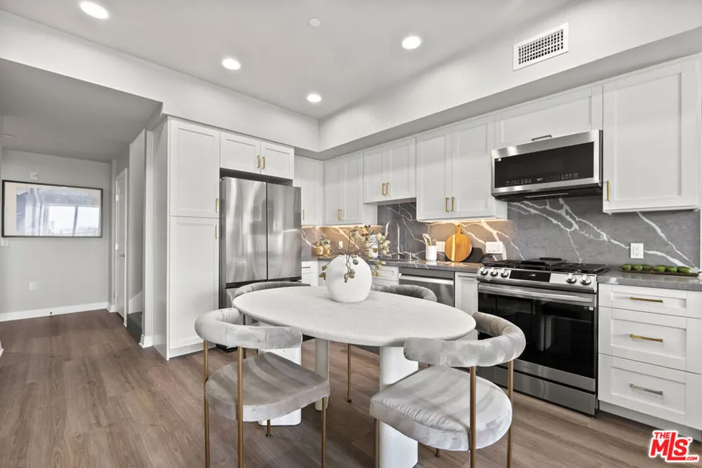 7428 Santa Monica Boulevard #PH 505 West Hollywood, CA 90046