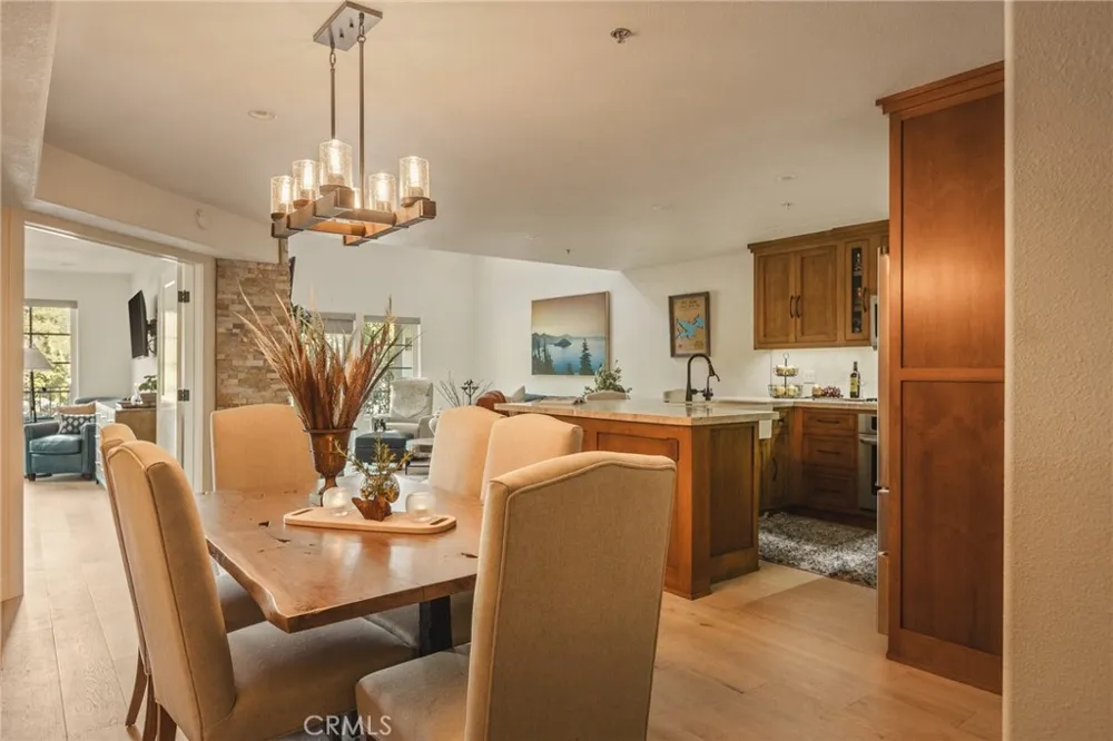 366 Lake Resort Lake Arrowhead, CA 92352