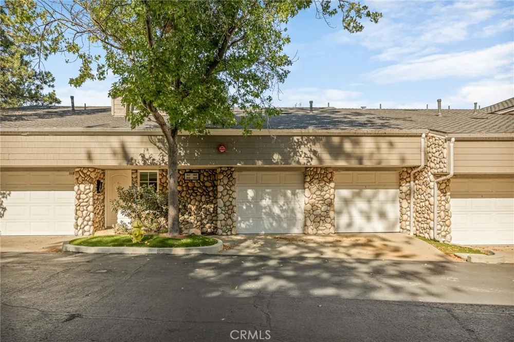 366 Lake Resort Lake Arrowhead, CA 92352