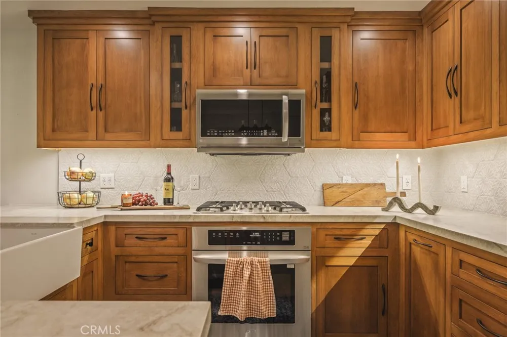 366 Lake Resort Lake Arrowhead, CA 92352