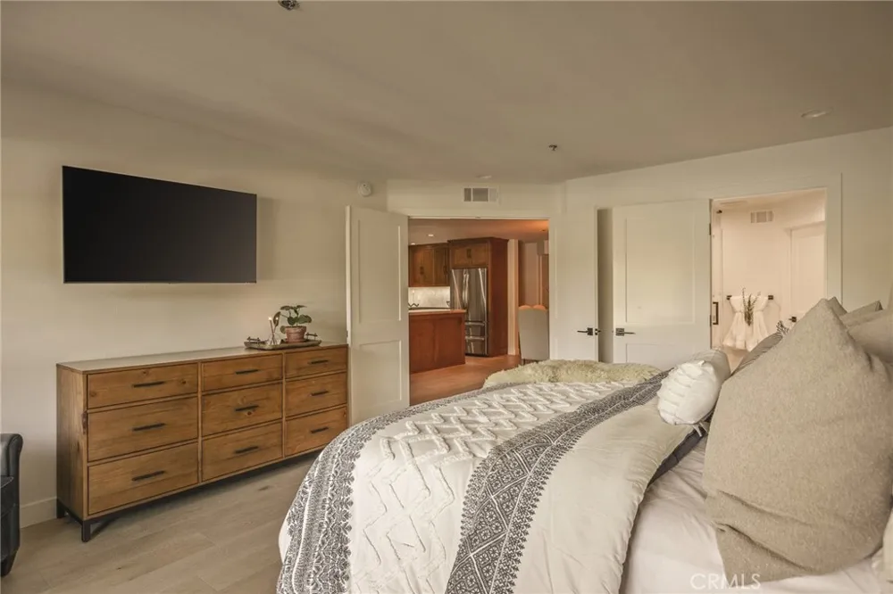 366 Lake Resort Lake Arrowhead, CA 92352