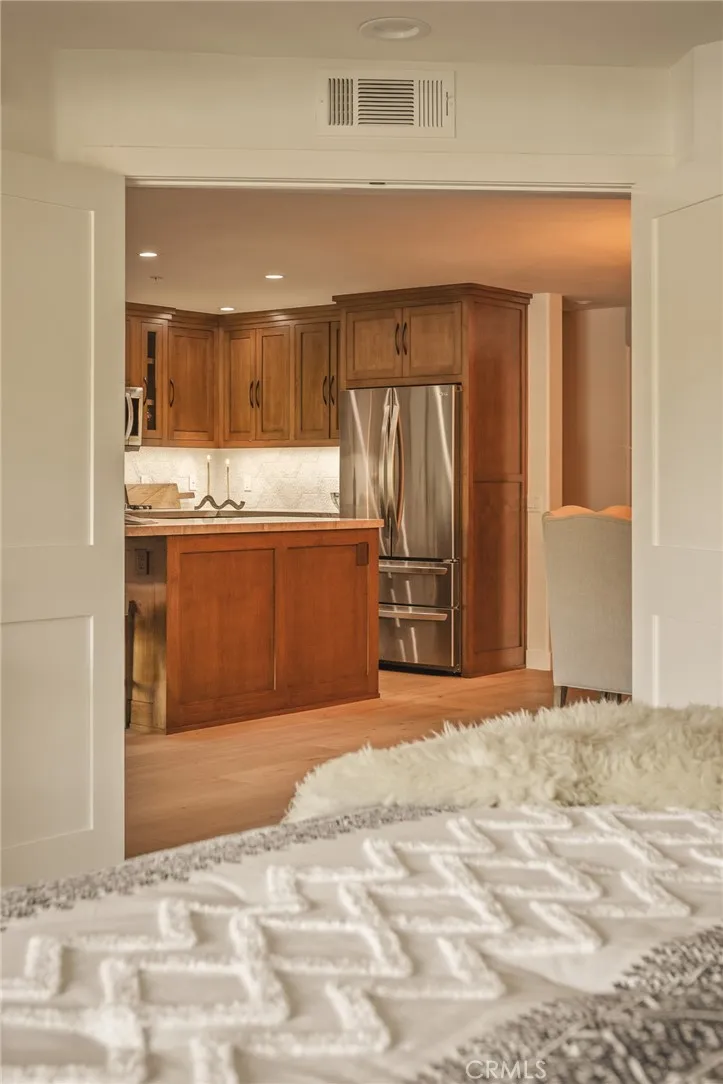 366 Lake Resort Lake Arrowhead, CA 92352