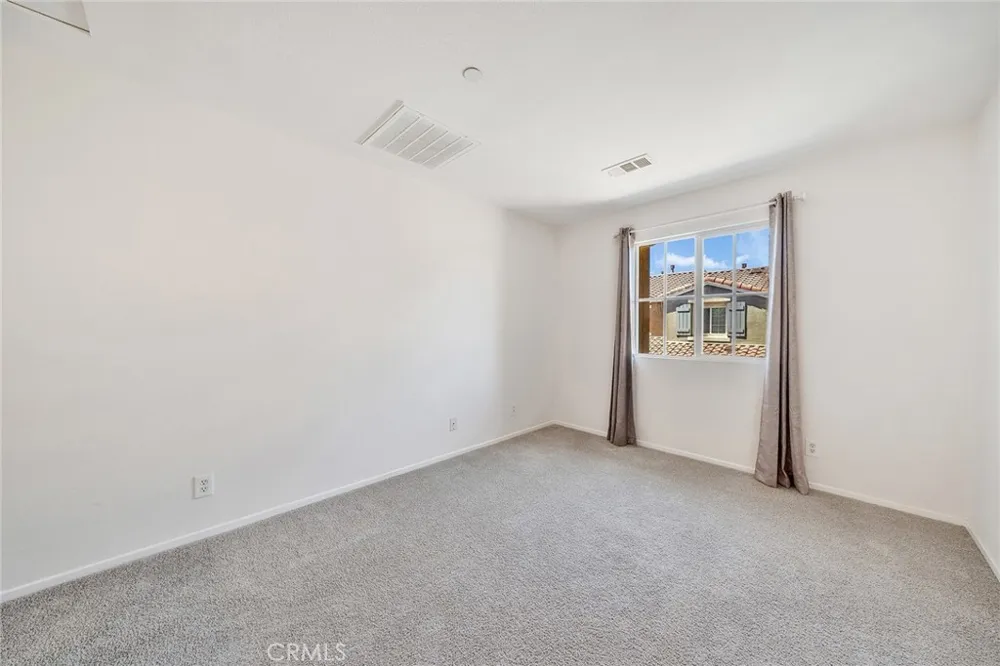 6366 Estrela Eastvale, CA 91752