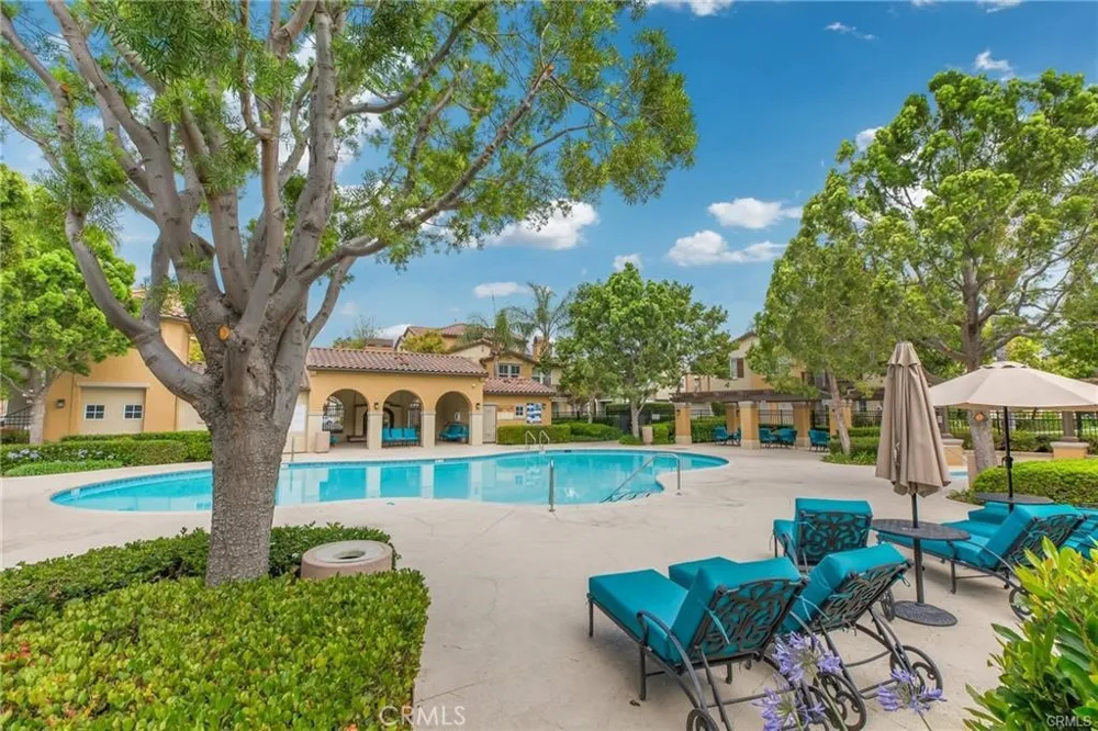 6366 Estrela Eastvale, CA 91752