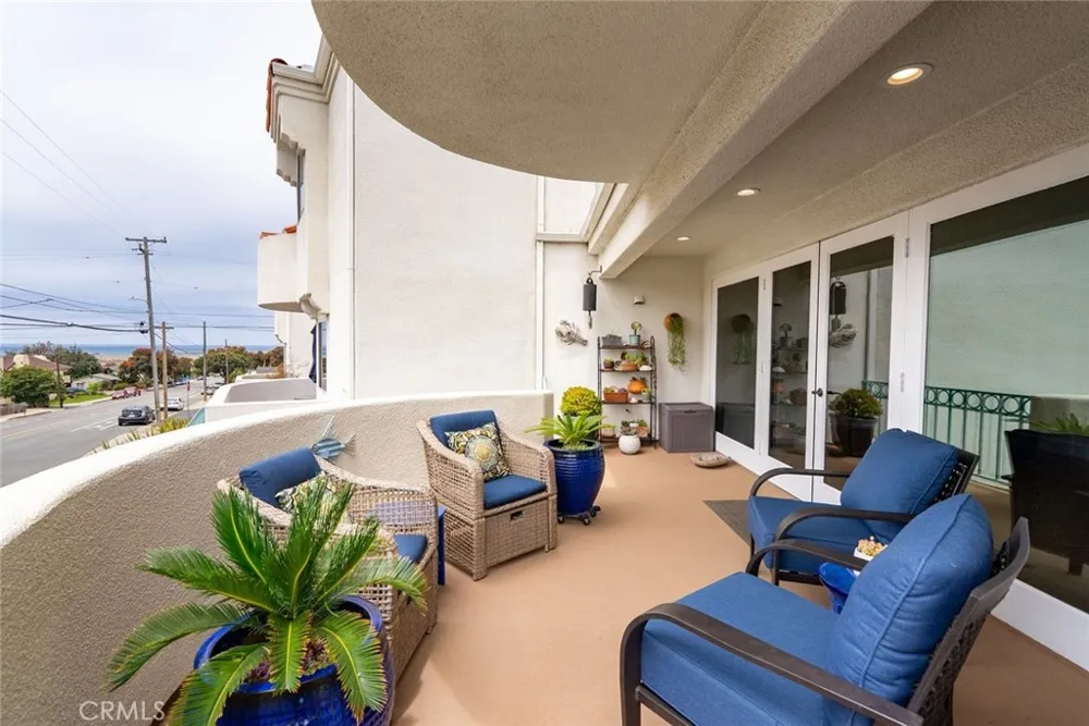735 Piney Way Morro Bay, CA 93442