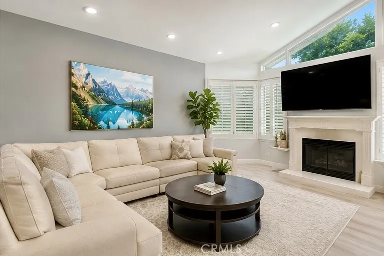 11167 MCGEE RIVER CIR Fountain Valley, CA 92708