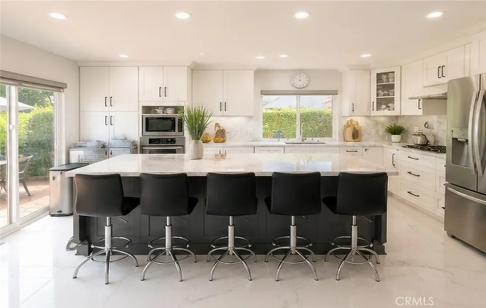 11167 MCGEE RIVER CIR Fountain Valley, CA 92708