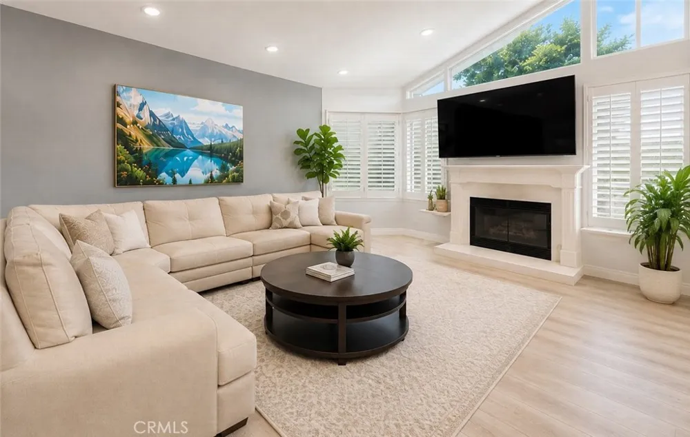 11167 MCGEE RIVER CIR Fountain Valley, CA 92708