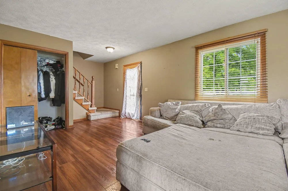 4911 Weatherstone Lane SE Kentwood, MI 49508
