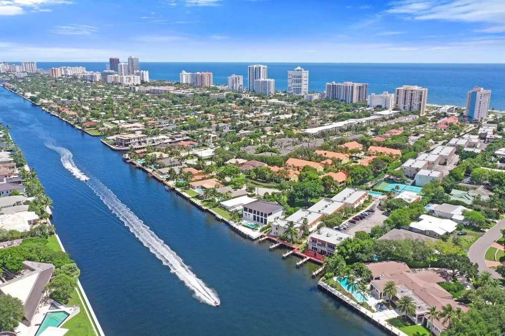 5555 Ocean Boulevard #17 Lauderdale By The Sea, FL 33308