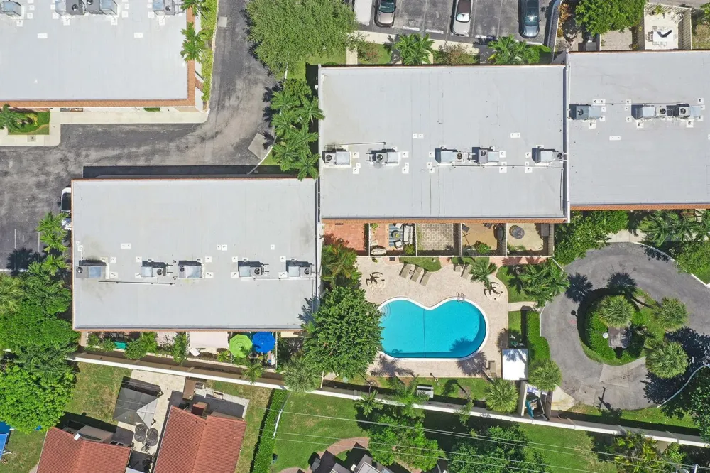 5555 Ocean Boulevard #17 Lauderdale By The Sea, FL 33308