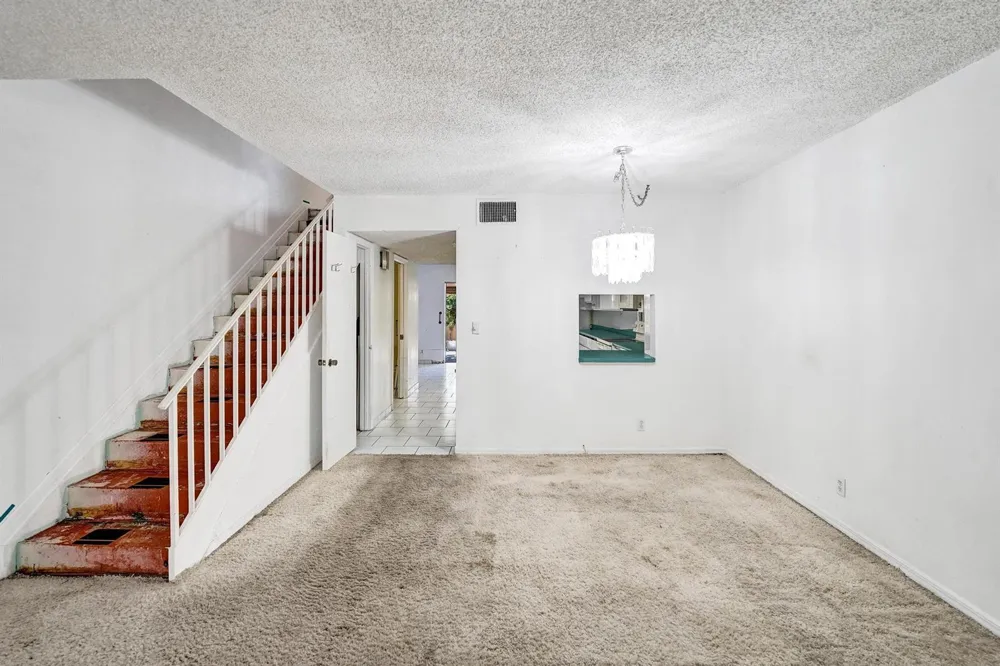 5555 Ocean Boulevard #17 Lauderdale By The Sea, FL 33308