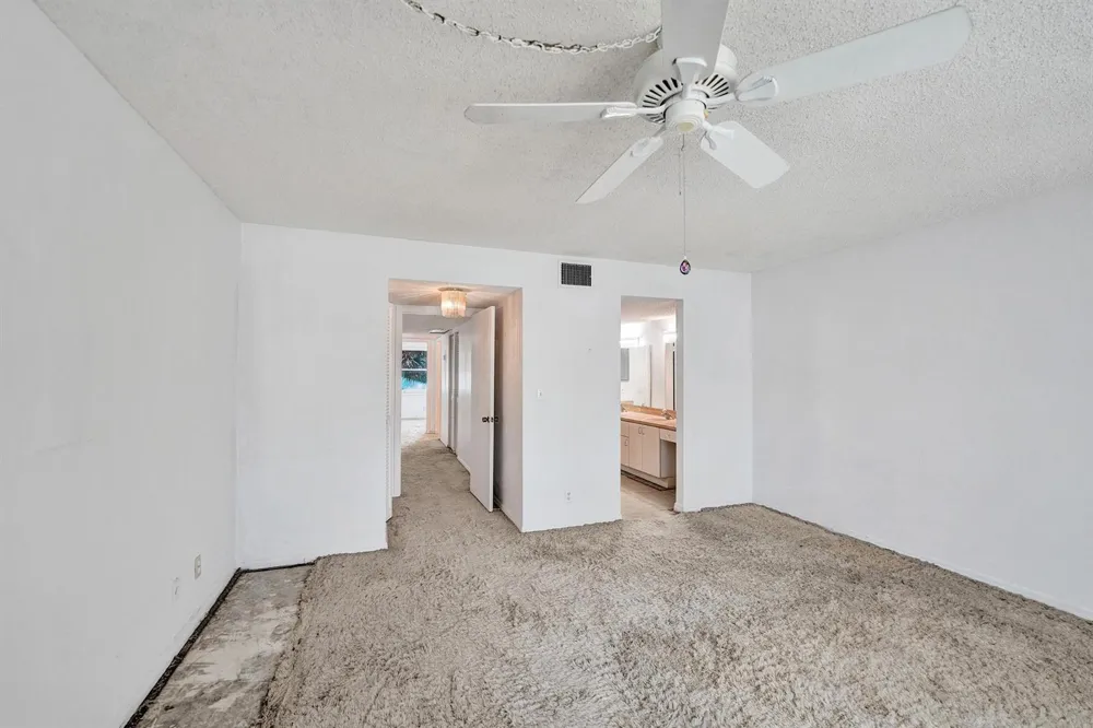 5555 Ocean Boulevard #17 Lauderdale By The Sea, FL 33308