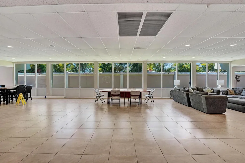 5555 Ocean Boulevard #17 Lauderdale By The Sea, FL 33308