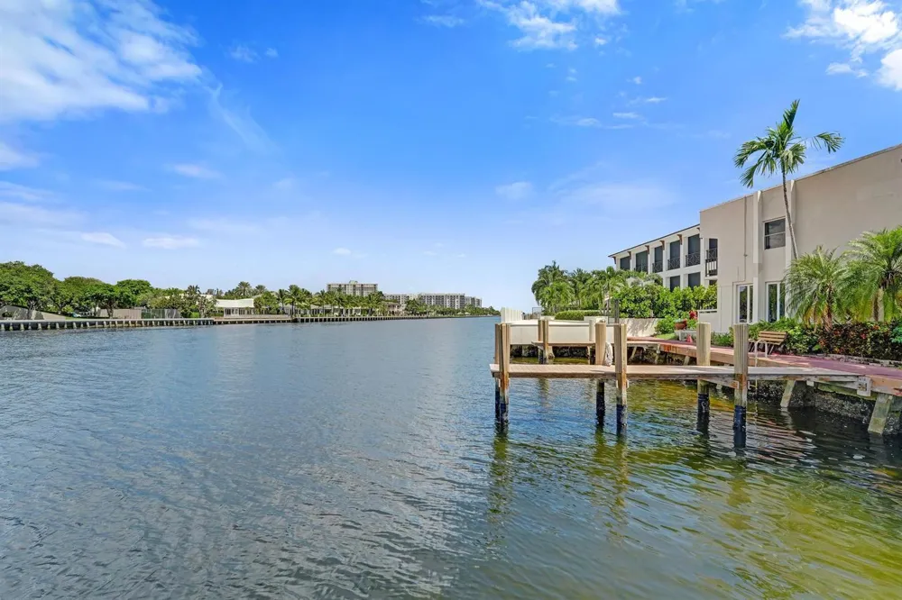 5555 Ocean Boulevard #17 Lauderdale By The Sea, FL 33308