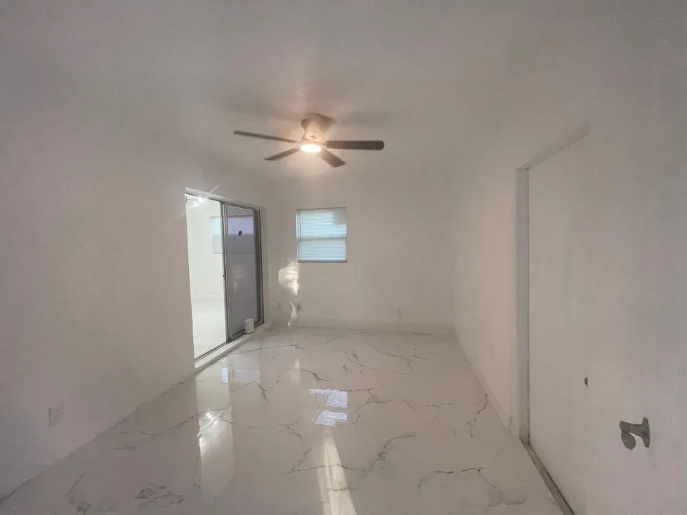 3290 NW 39TH STREET Lauderdale Lakes, FL 33309