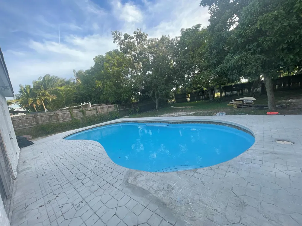 3290 NW 39TH STREET Lauderdale Lakes, FL 33309
