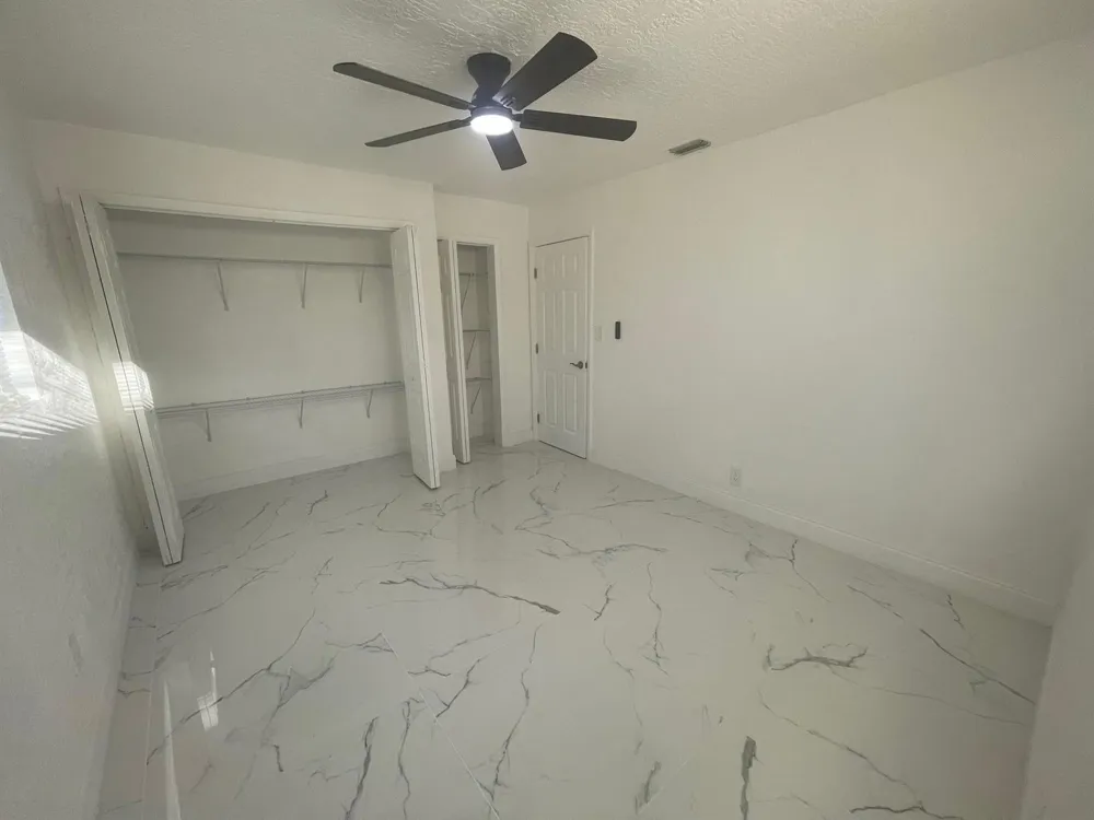 3290 NW 39TH STREET Lauderdale Lakes, FL 33309