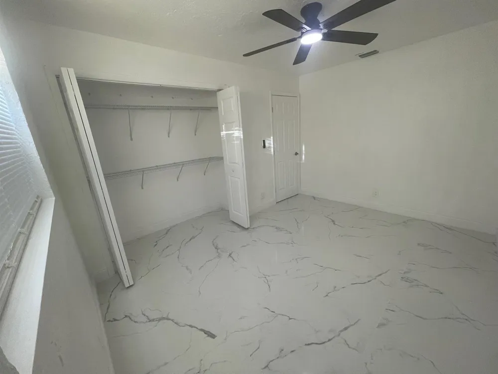 3290 NW 39TH STREET Lauderdale Lakes, FL 33309