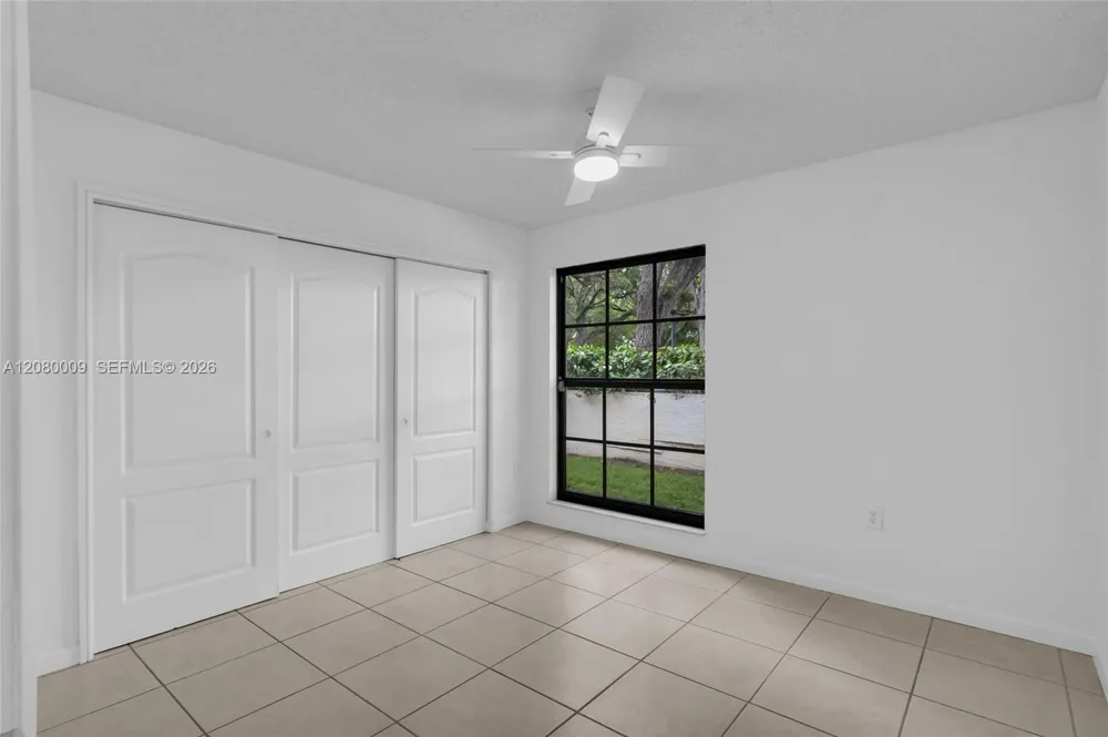 7100 Fairway Dr #K11 Miami Lakes, FL 33014