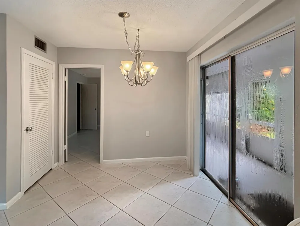 3154 Meridian Way S #6 Palm Beach Gardens, FL 33410