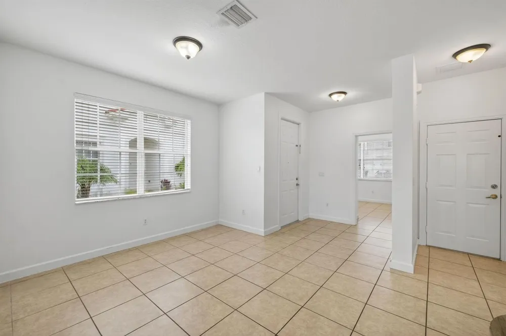 7029 AMBROSIA LANE #606 Naples, FL 34119