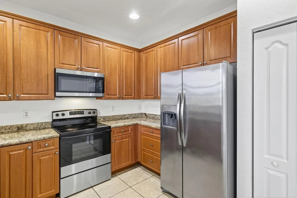 7029 AMBROSIA LANE #606 Naples, FL 34119