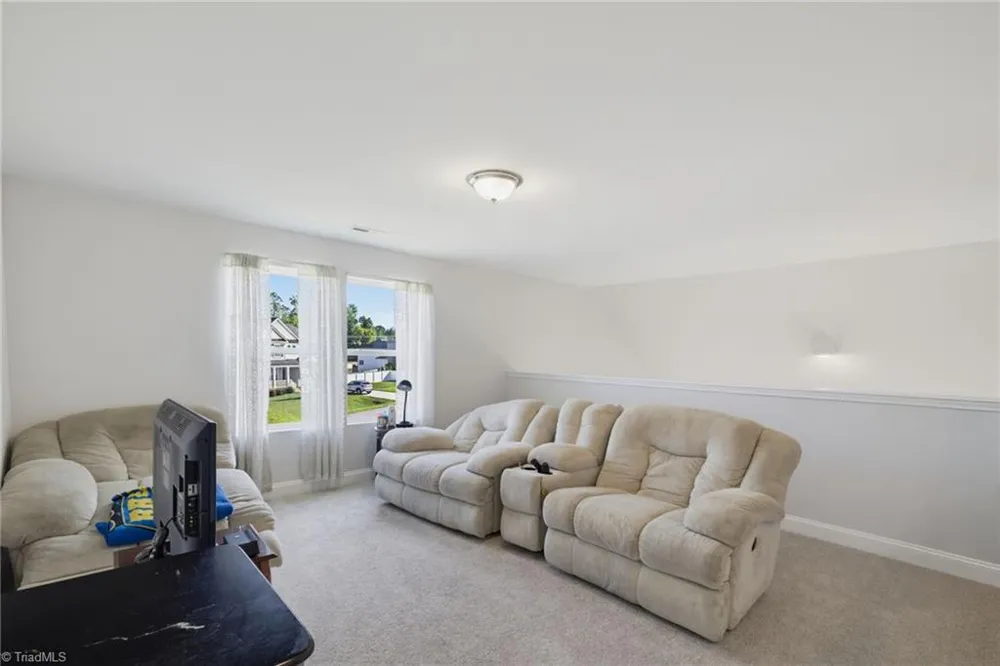3497 Old Lake Court Stokesdale, NC 27357