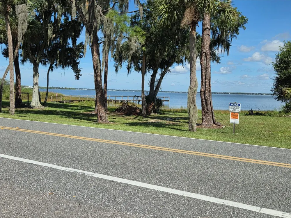 DEER ROAD Frostproof, FL 33843