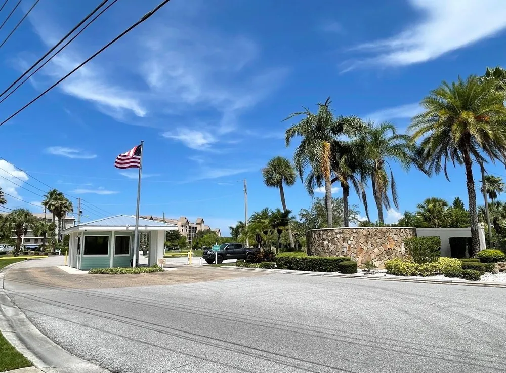 8251 BRENT STREET #941 Port Richey, FL 34668