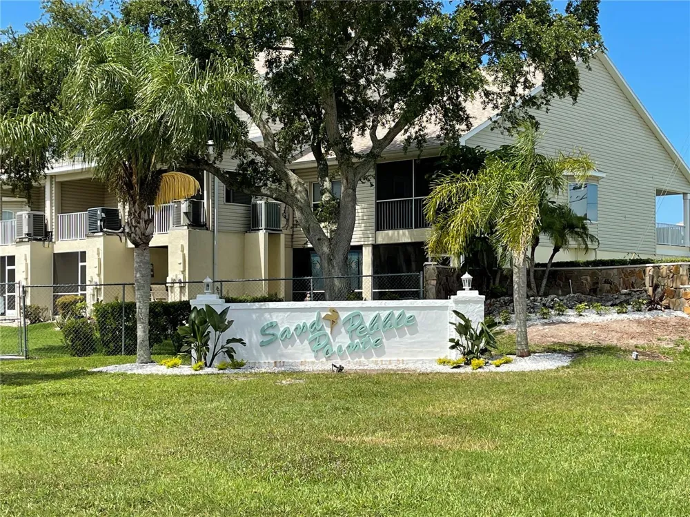 8251 BRENT STREET #941 Port Richey, FL 34668