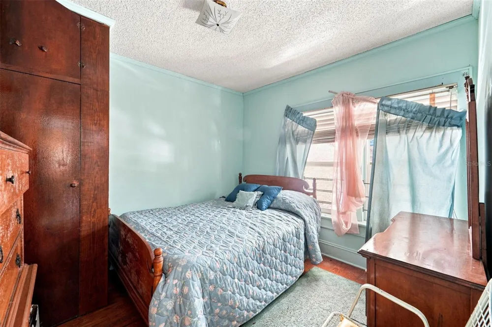 619 E 7TH STREET Sanford, FL 32771