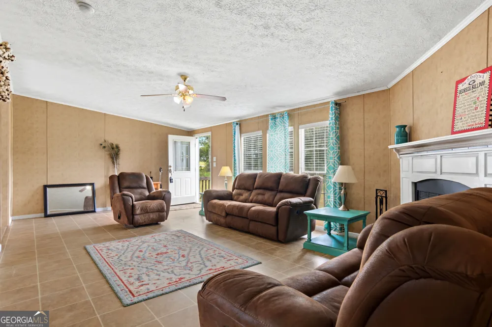 304 Oscar DR Sandersville, GA 31082
