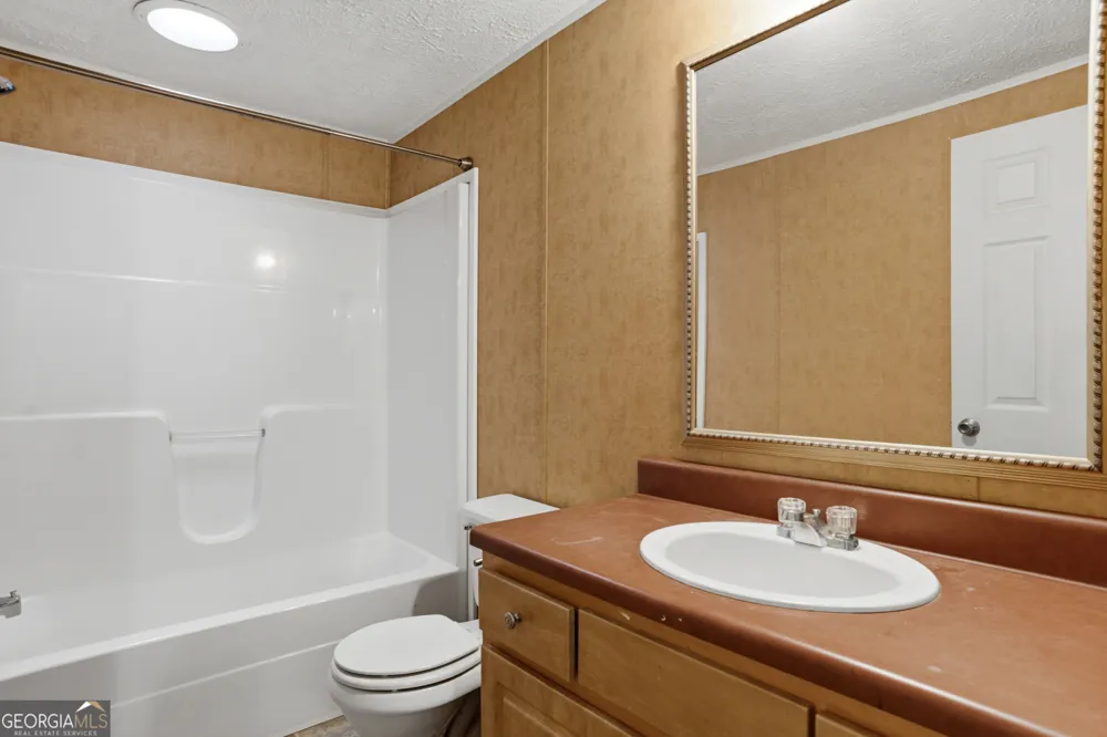 304 Oscar DR Sandersville, GA 31082