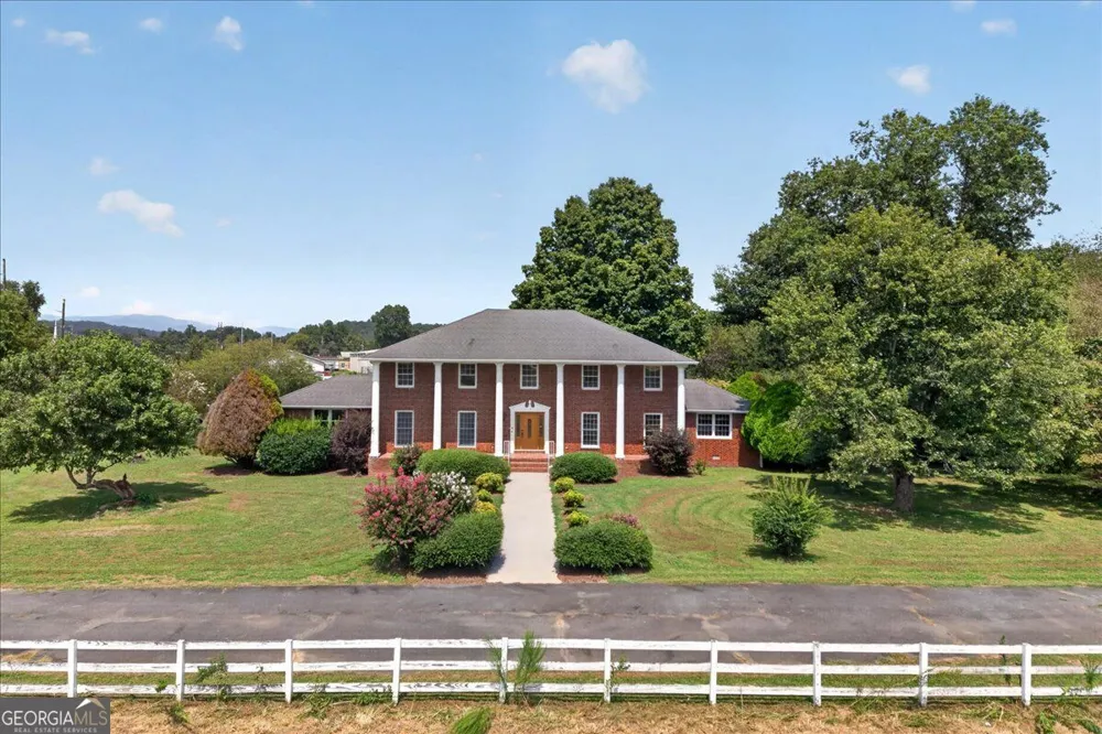195 River ST Ellijay, GA 30540