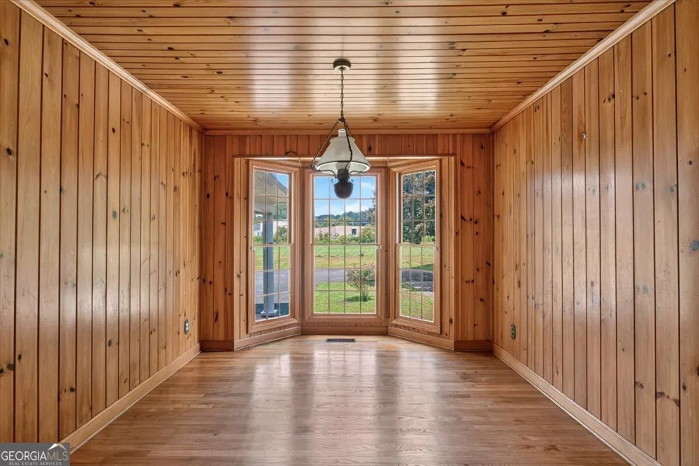 195 River ST Ellijay, GA 30540