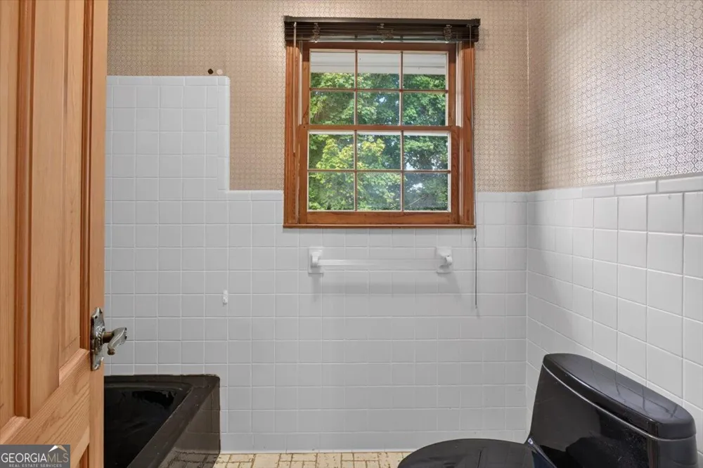 195 River ST Ellijay, GA 30540