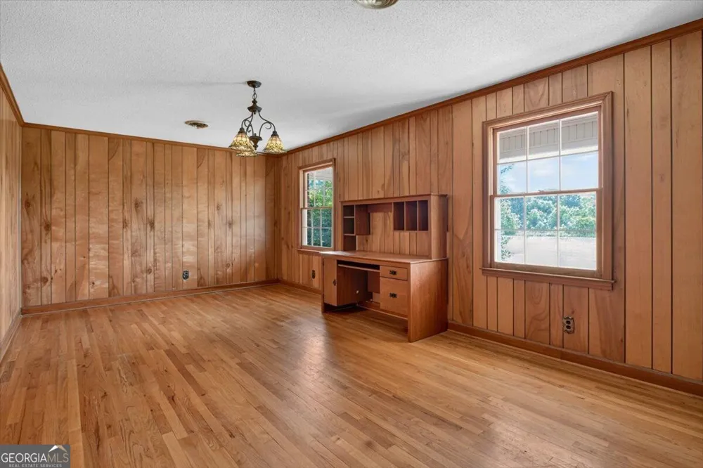 195 River ST Ellijay, GA 30540