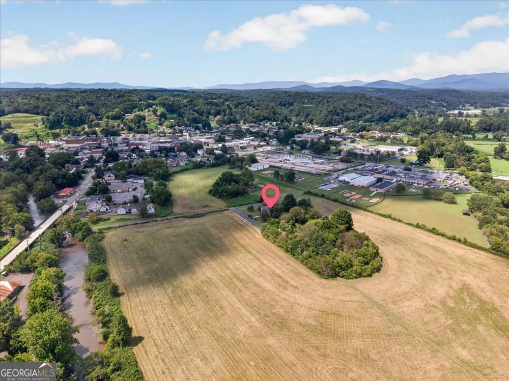 195 River ST Ellijay, GA 30540