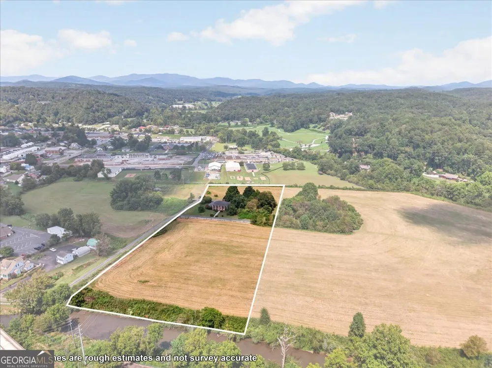 195 River ST Ellijay, GA 30540