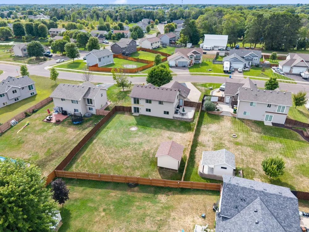 1704 Jefferson Street S Cambridge, MN 55008