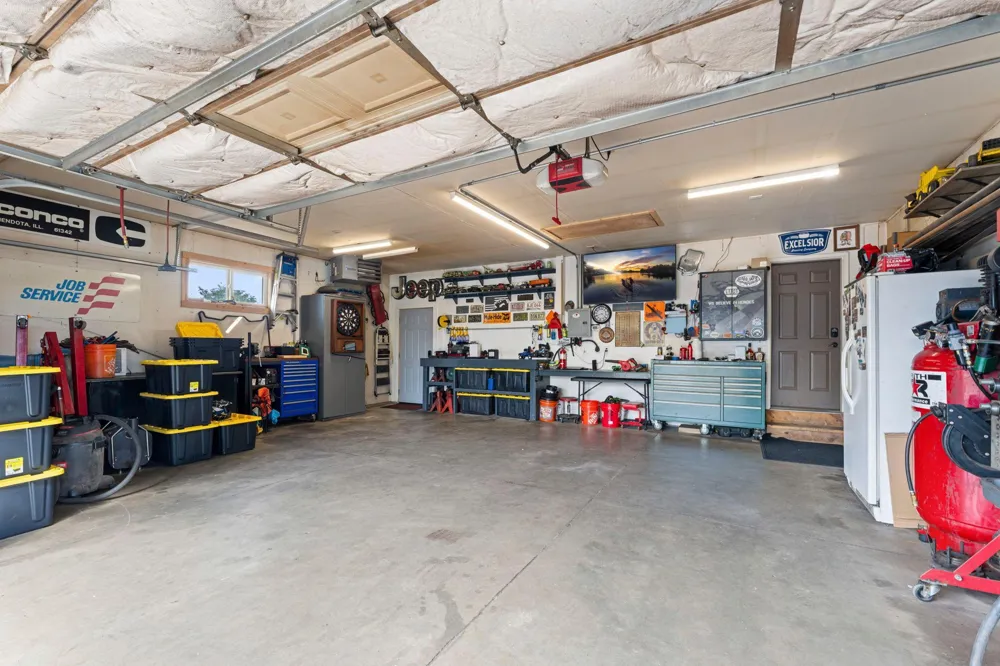 1704 Jefferson Street S Cambridge, MN 55008