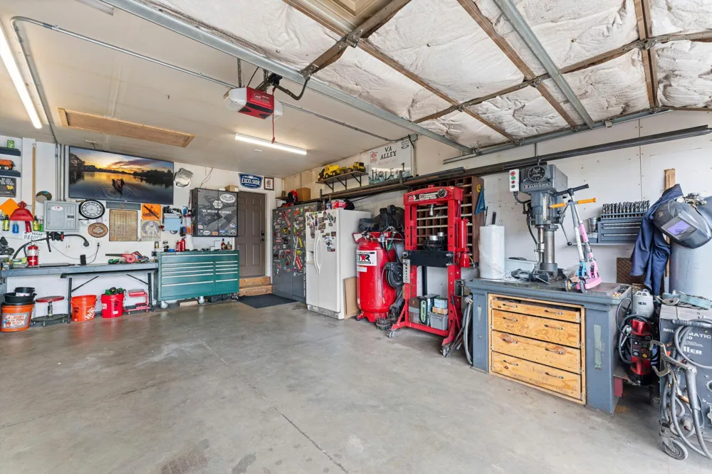 1704 Jefferson Street S Cambridge, MN 55008