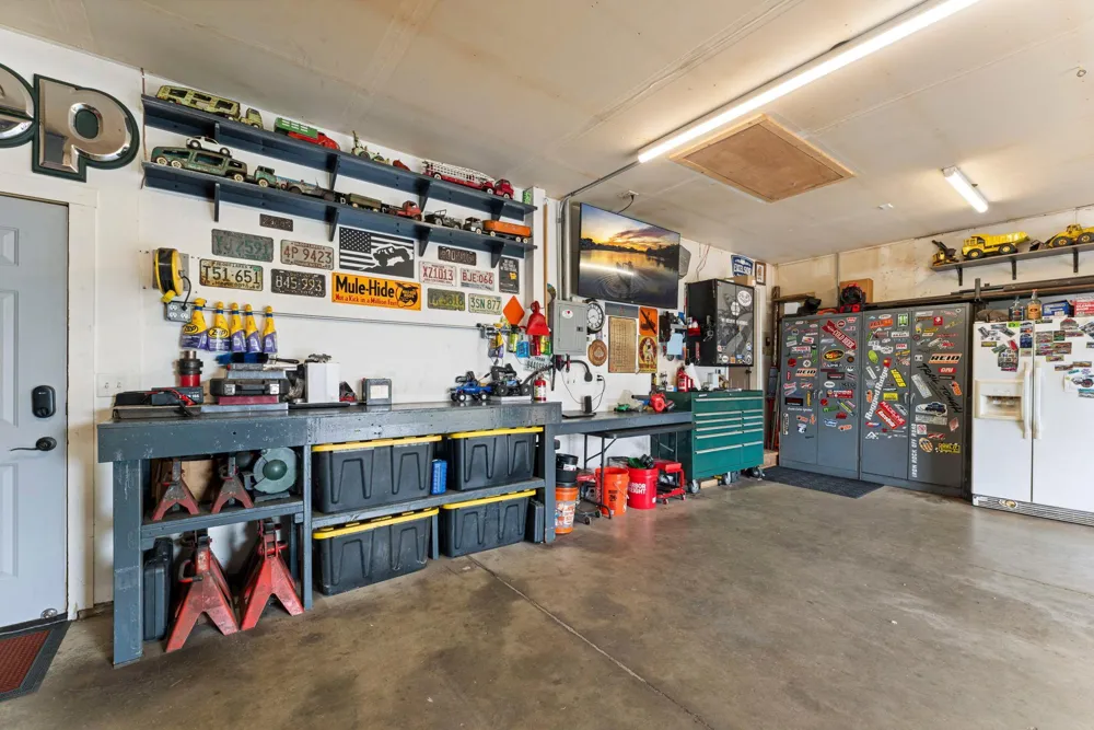 1704 Jefferson Street S Cambridge, MN 55008