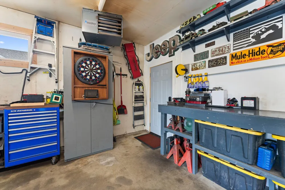 1704 Jefferson Street S Cambridge, MN 55008