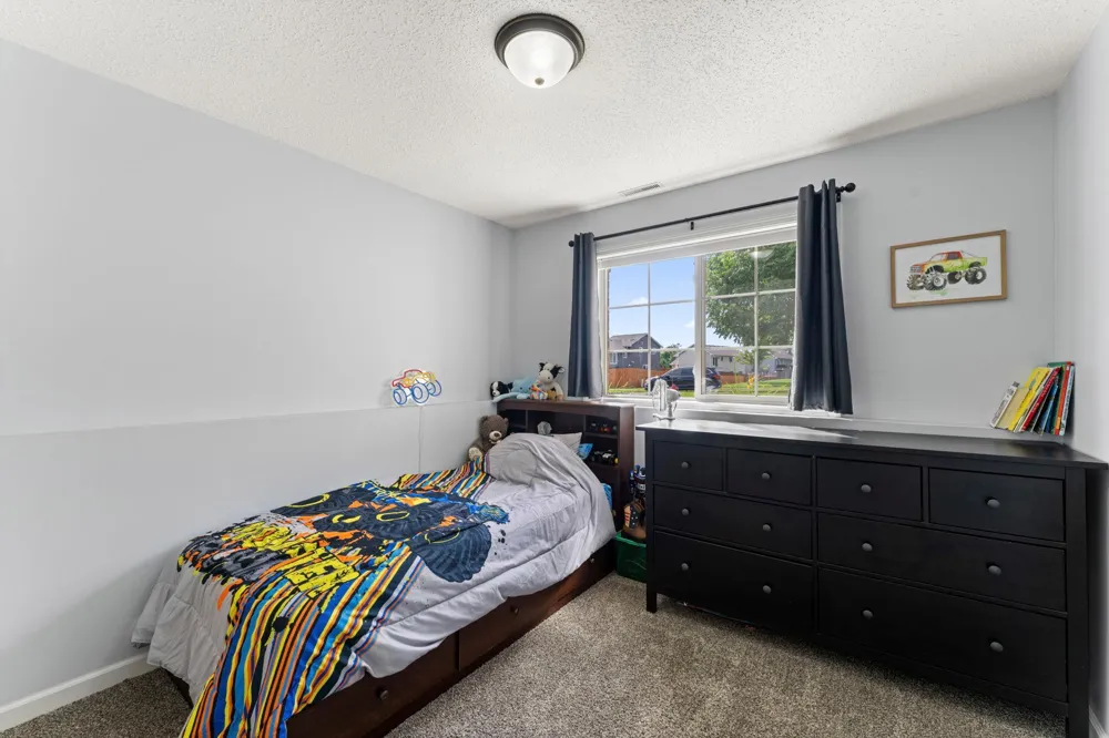 1704 Jefferson Street S Cambridge, MN 55008