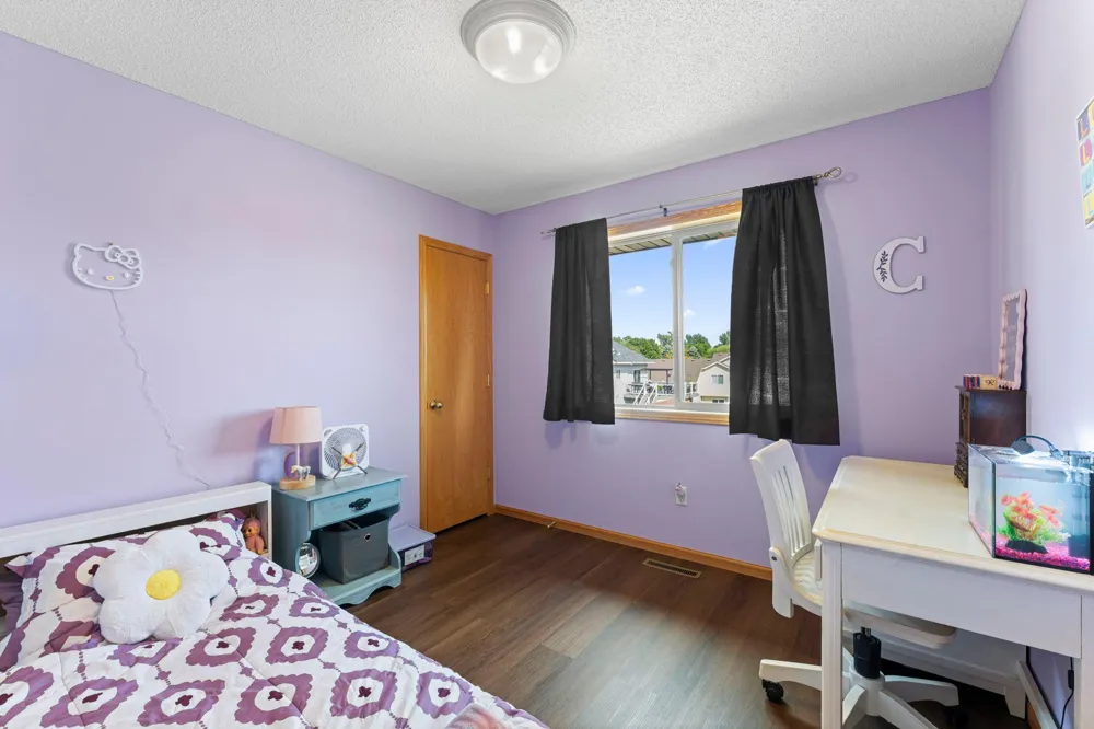 1704 Jefferson Street S Cambridge, MN 55008